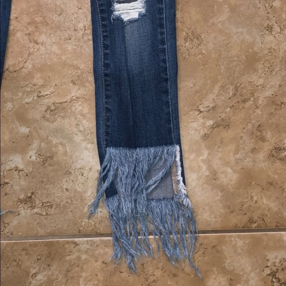 Jeans - Picture 2 of 5